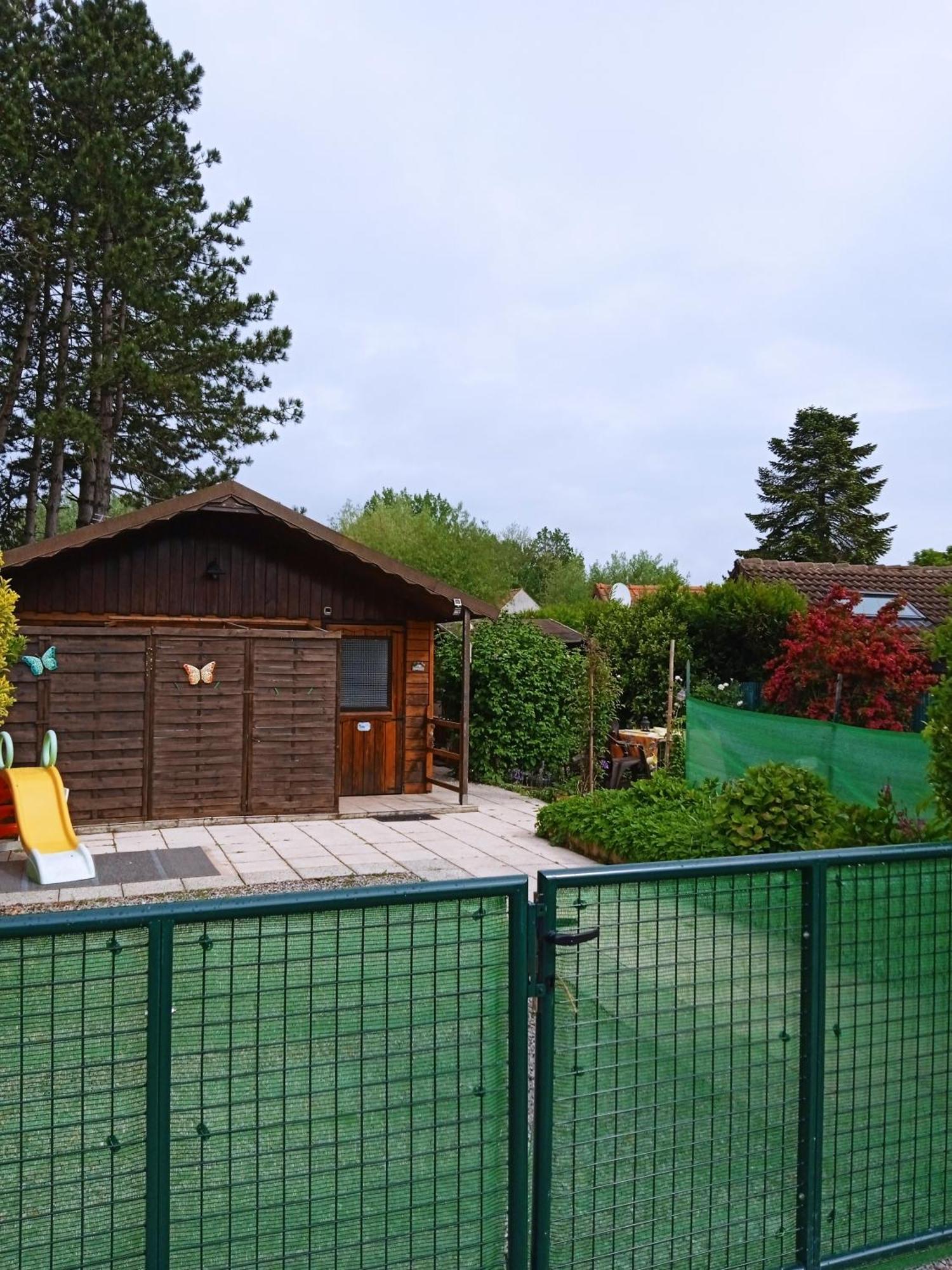 Le Chat Reveur Hotell Ardres Exteriör bild
